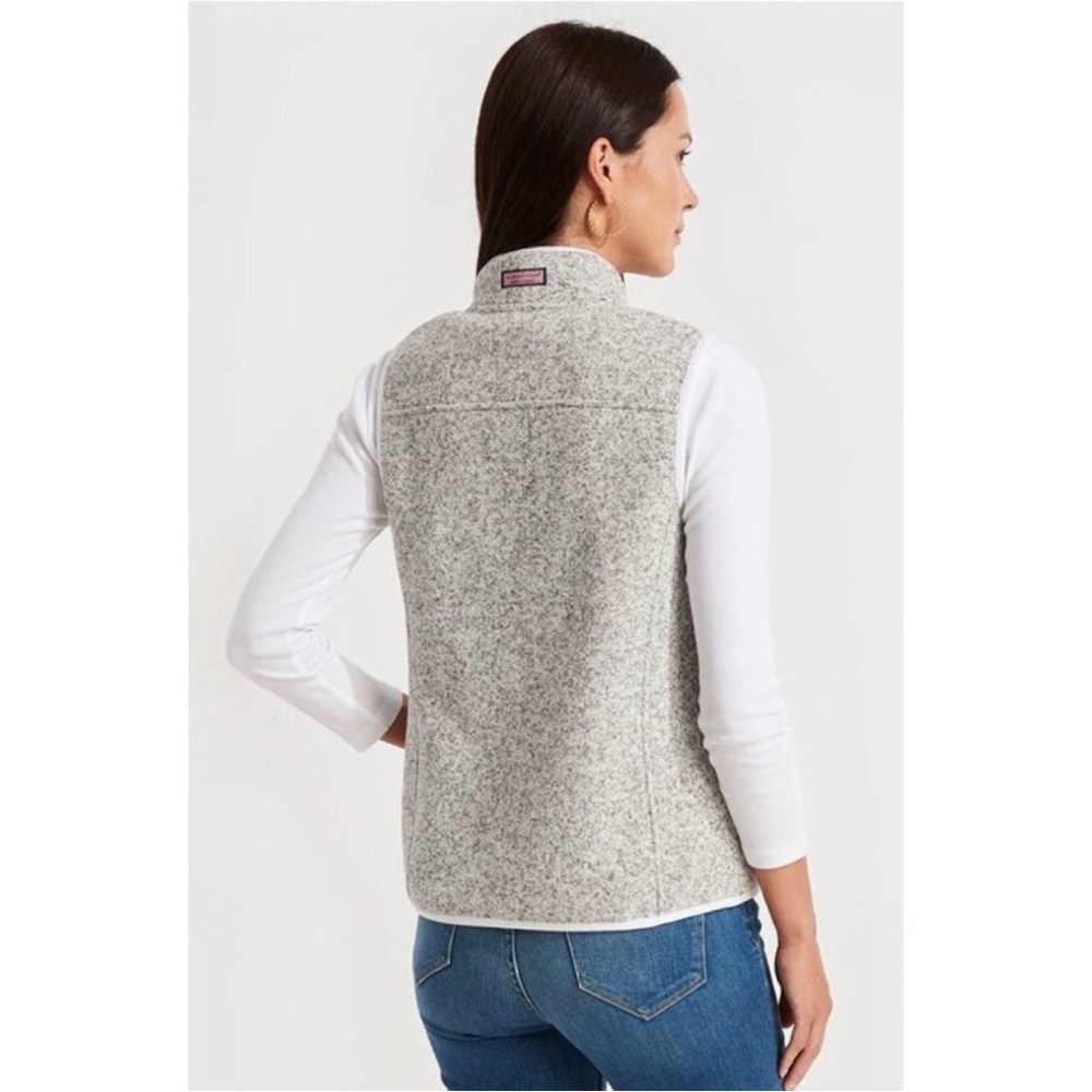 NWT Women’s Vineyard Vines Light Heather Gray Fleece Vest Size Small 🤍🐳🩷 - Picture 3 of 8